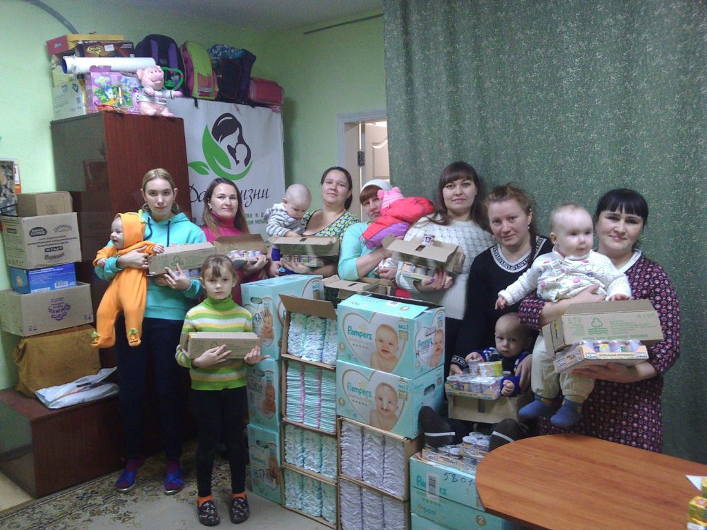 14 нижнетагильским семьям оказана помощь к Михайловским дням